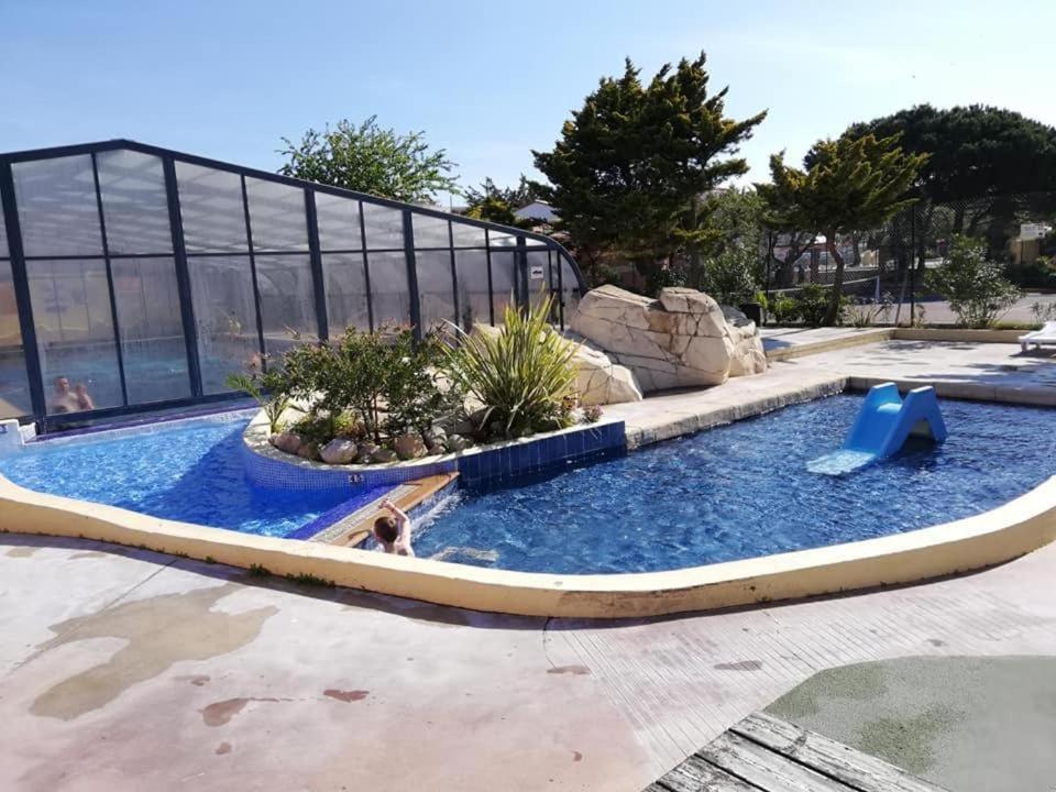 Coco - Camping Le Mar Estang Canet-en-Roussillon Extérieur photo